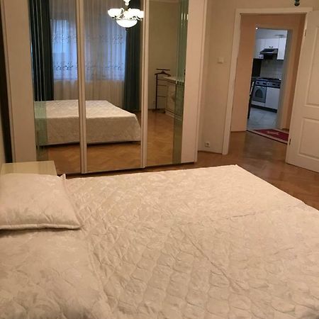 Gabor Pal 1 Apartman 2 Szoba Dunafoldvar Exteriér fotografie